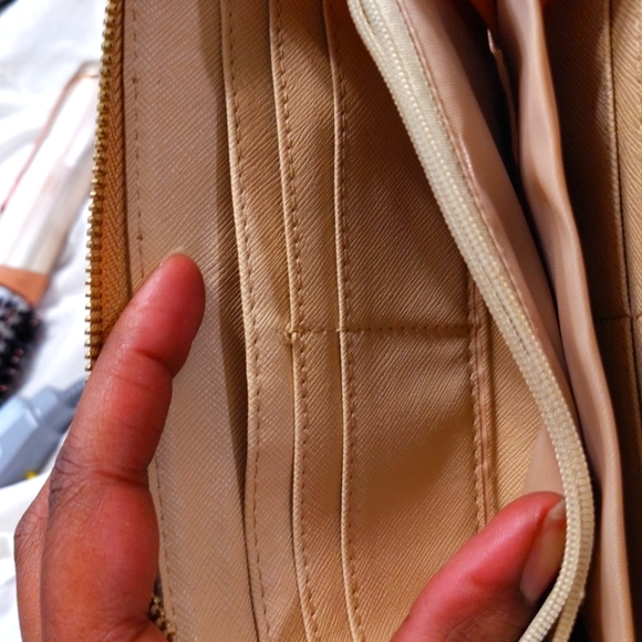 Dasein Tan Zip-Around Wallet Purse Clutch with wrist strap - Picture 3 of 7